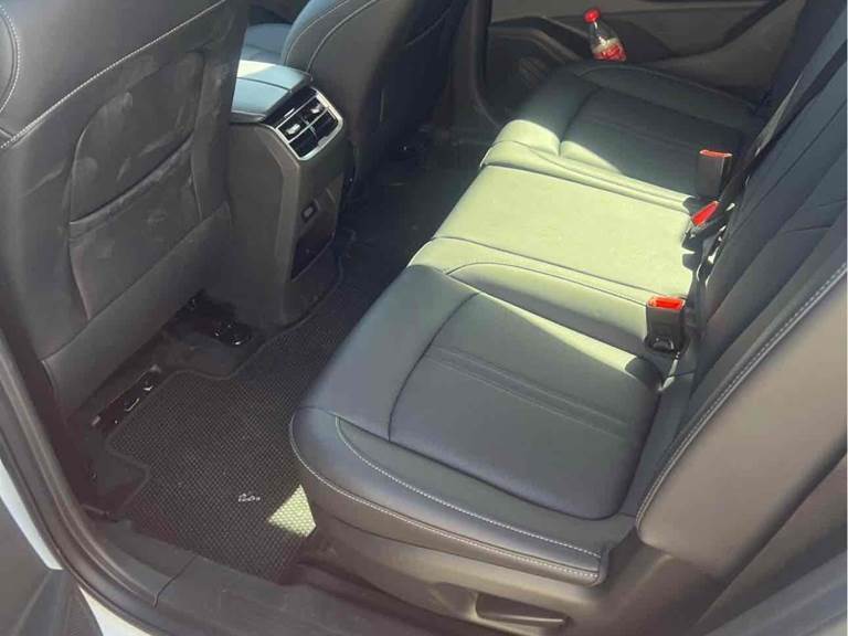 Navor E5 1,5 PHEV 1,5L 218hk SUV CVT