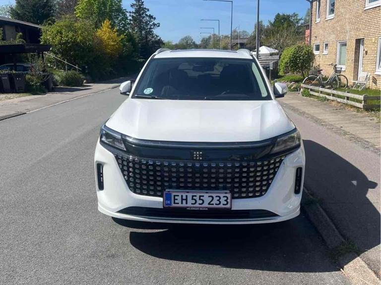 Navor E5 1,5 PHEV 1,5L 218hk SUV CVT