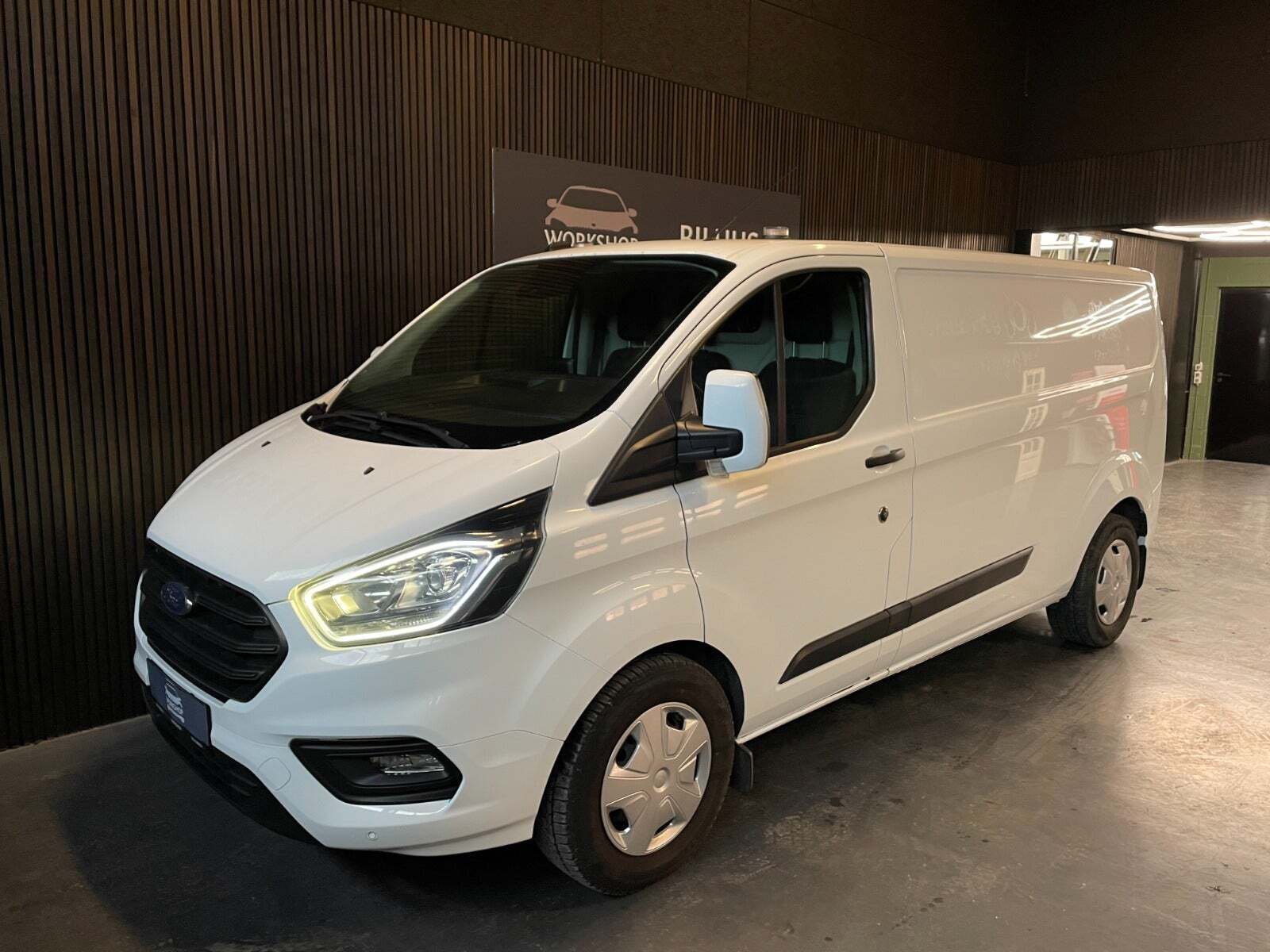 Ford Transit Custom 300L 2,0 TDCi 130 Trend aut.