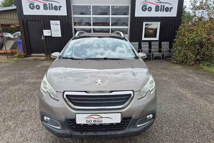 Grøn Peugeot 2008 fra 2015