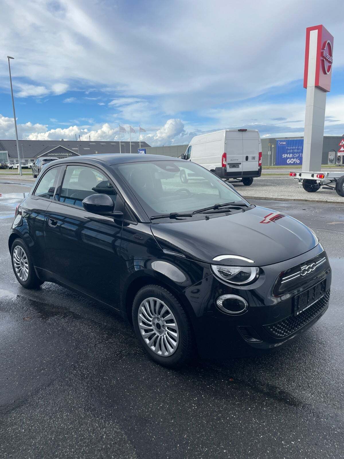 Sort Fiat 500e fra 2023