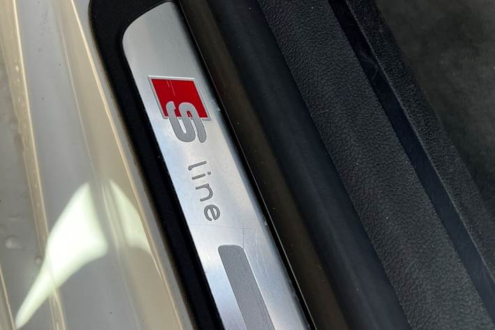 Hvid Audi A5 Cabriolet fra 2013