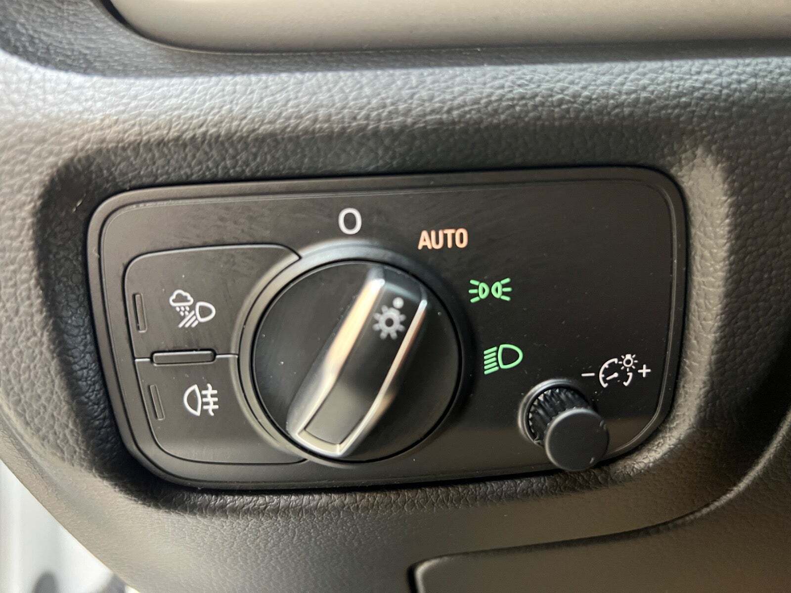 Hvid Audi A3 fra 2018