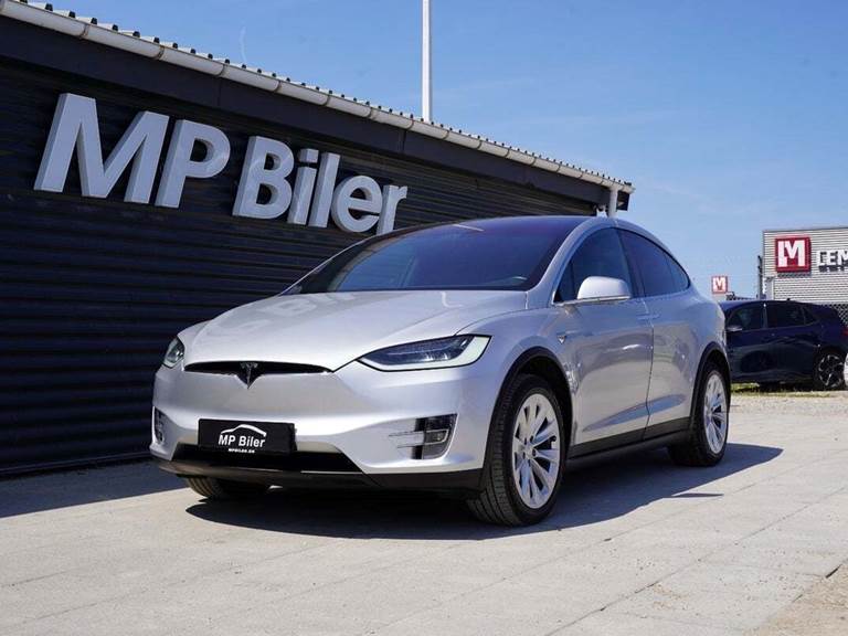 Tesla Model X 75D