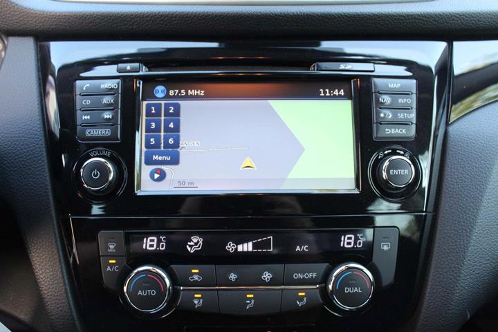 Bronze Nissan Qashqai fra 2014