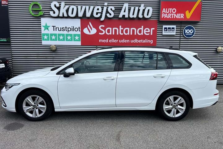Hvid VW Golf VIII fra 2021