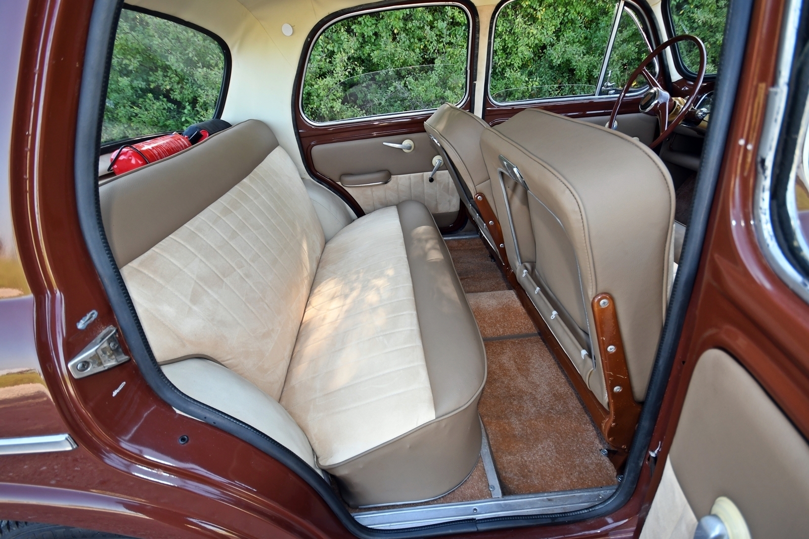 Fiat 1200 1100 salon 1962