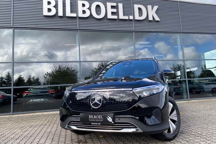 Sort Mercedes EQB300 fra 2024
