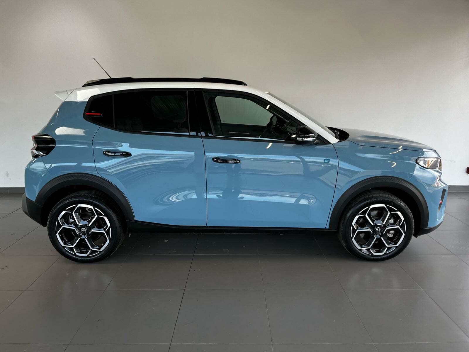 Blå Citroën ë-C3 fra 2025