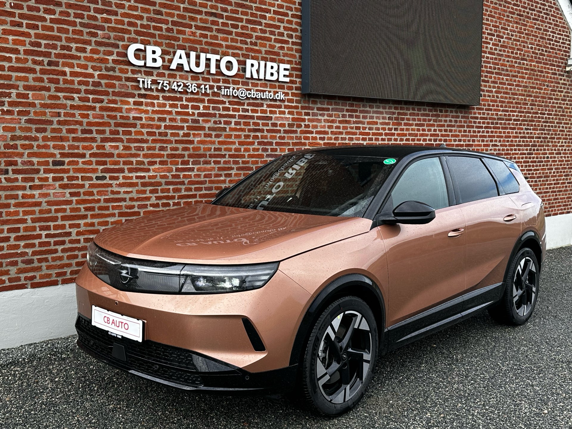 Guide til Opel Grandland Electric Long Range (97 kWh) GS (Årgang 10/2025 og frem)