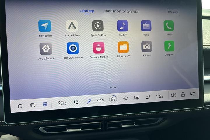 Hvid Mazda 6e fra 2025