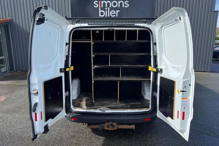 Hvid Ford Transit Custom 340 L2 fra 2017 set udefra