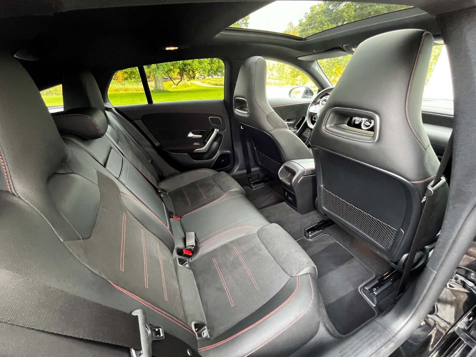 Sort Mercedes CLA220 d fra 2020 set indefra