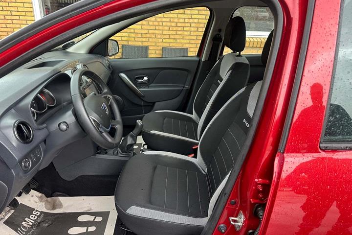 undefined Dacia Sandero Stepway fra 2017