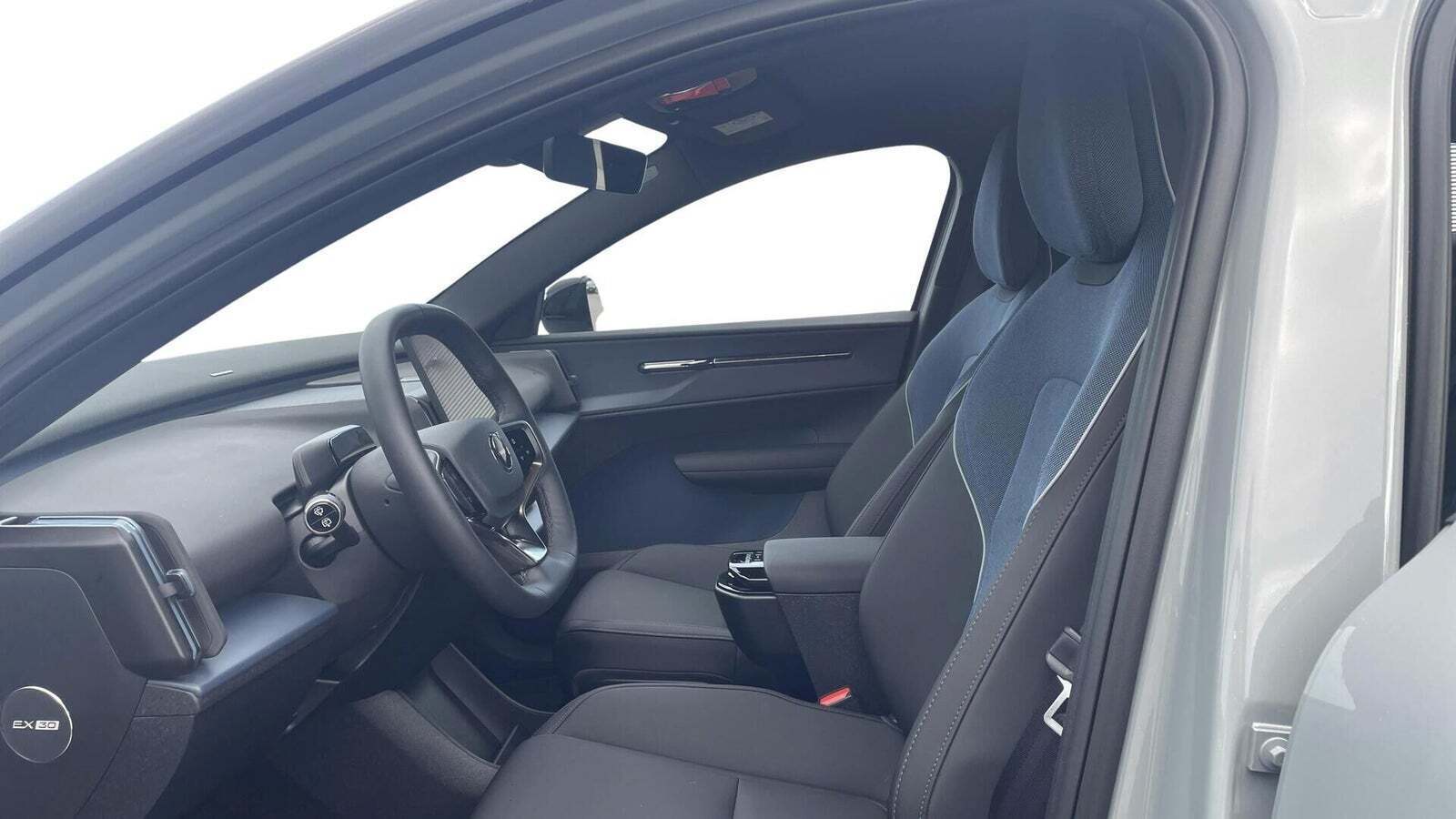 Volvo EX30 Standard Range Plus