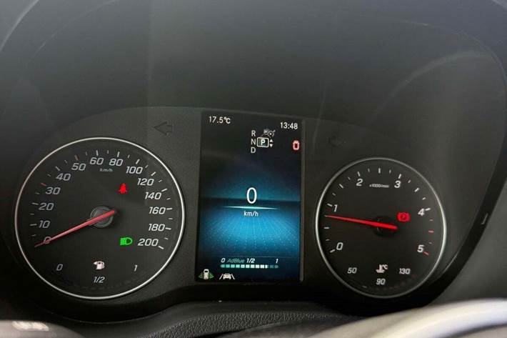 Sort Mercedes Sprinter 316 fra 2019