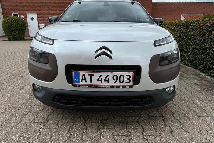 Hvid Citroën C4 Cactus fra 2014