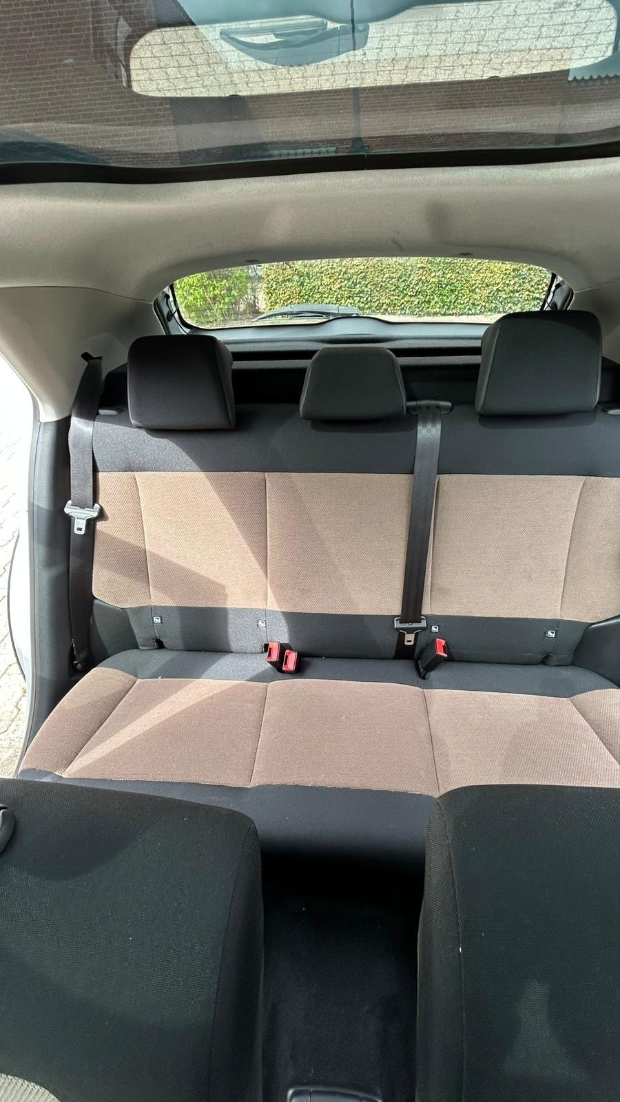 Hvid Citroën C4 Cactus fra 2014