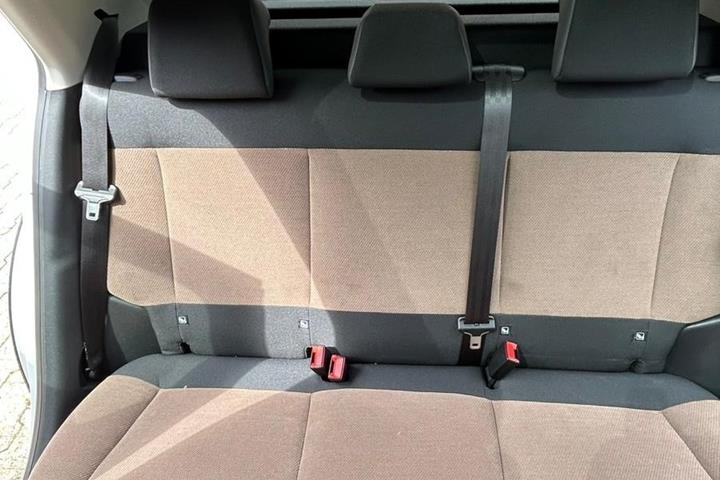 Hvid Citroën C4 Cactus fra 2014