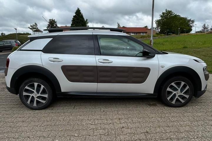 Hvid Citroën C4 Cactus fra 2014