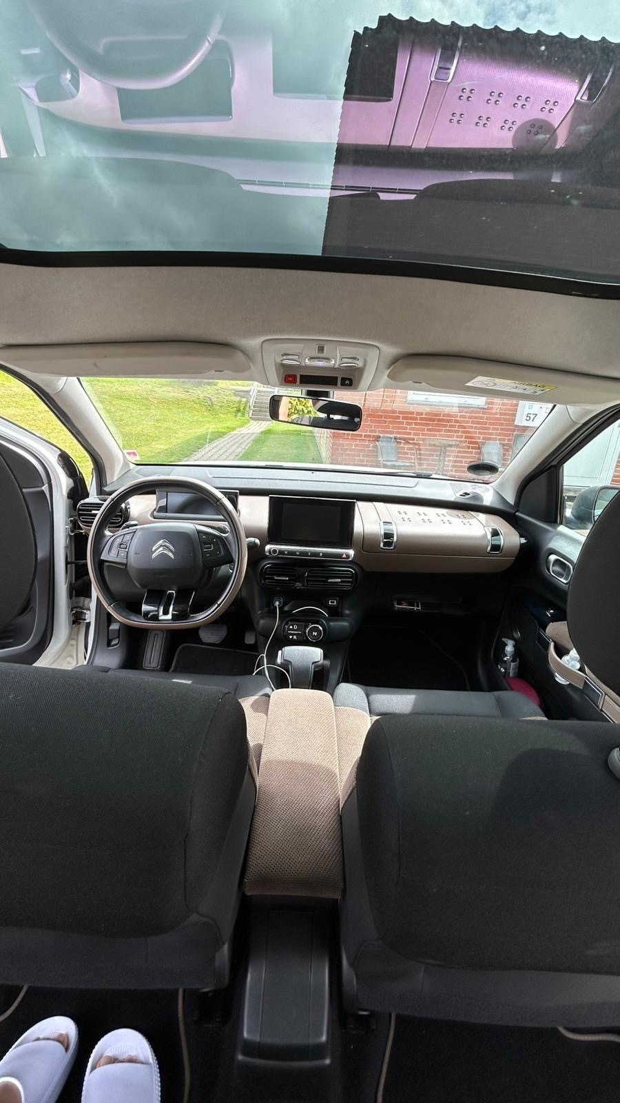 Hvid Citroën C4 Cactus fra 2014