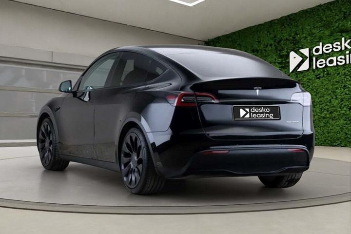 undefined Tesla Model Y fra 2022