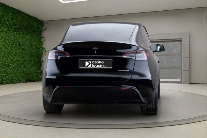 undefined Tesla Model Y fra 2022