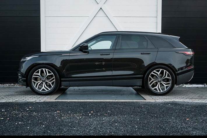 undefined Land Rover Range Rover Velar fra 2018