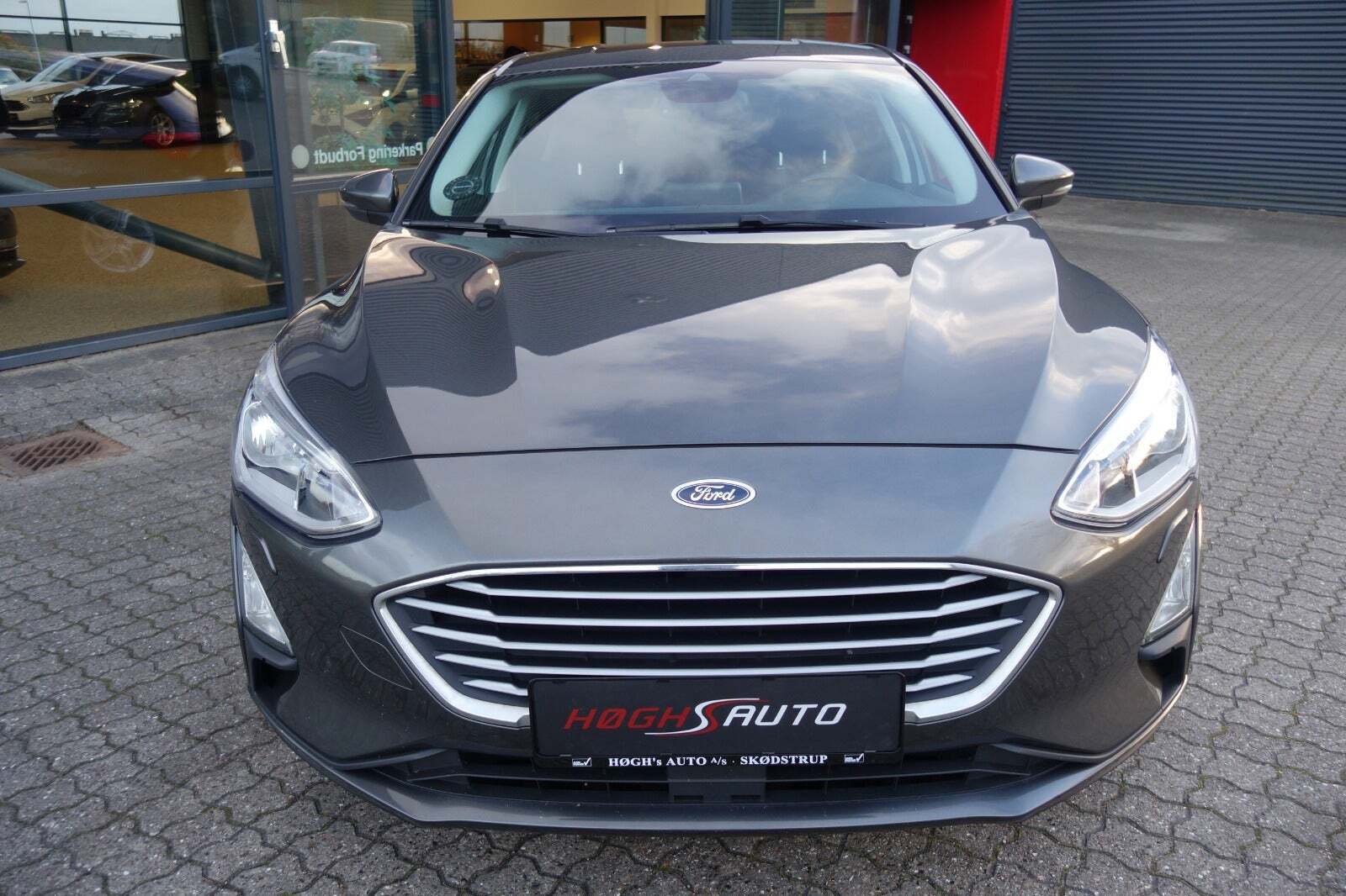 Grå Ford Focus fra 2019
