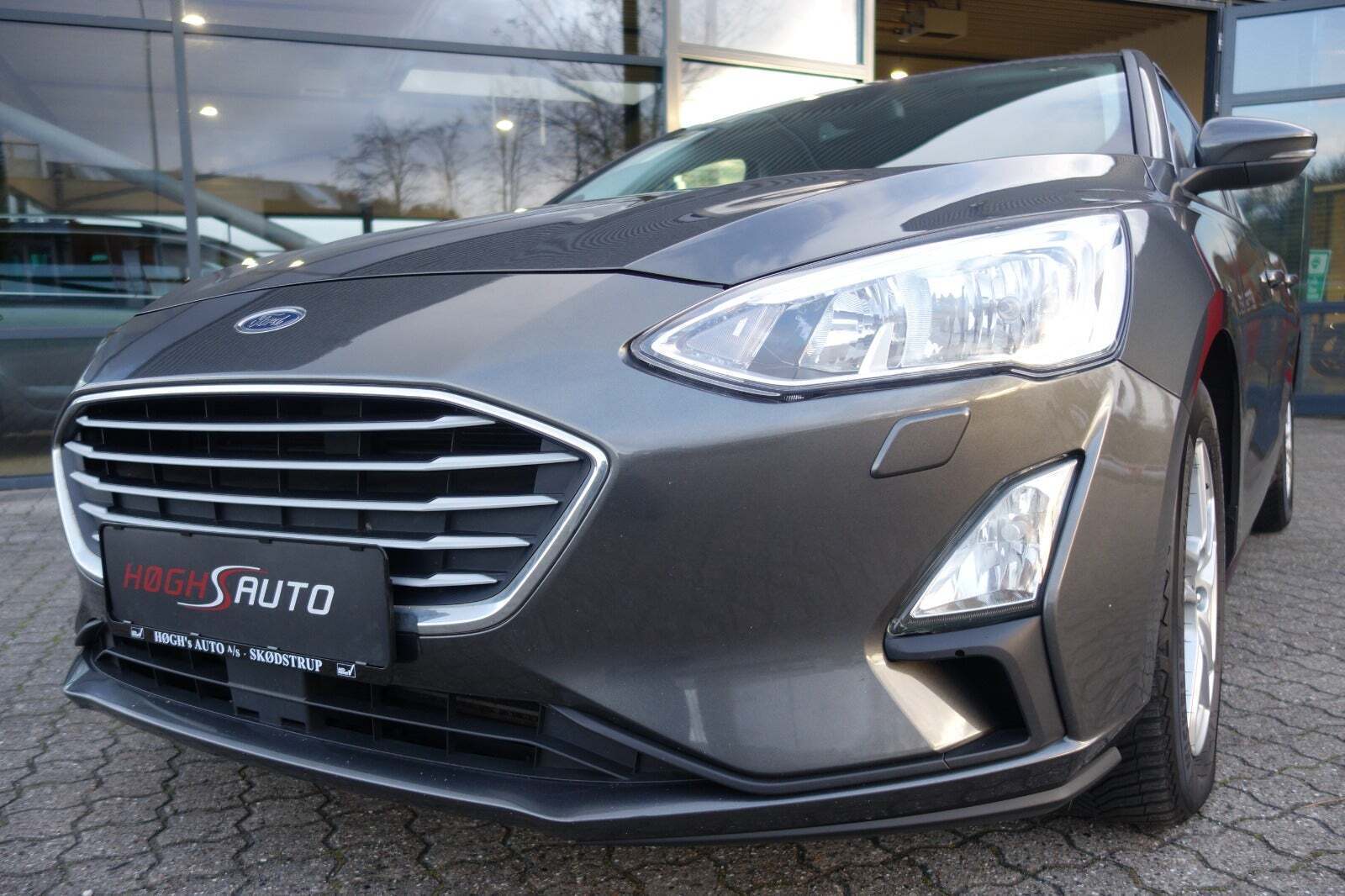 Grå Ford Focus fra 2019