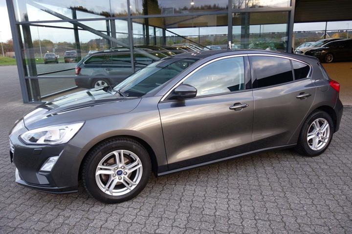 Grå Ford Focus fra 2019
