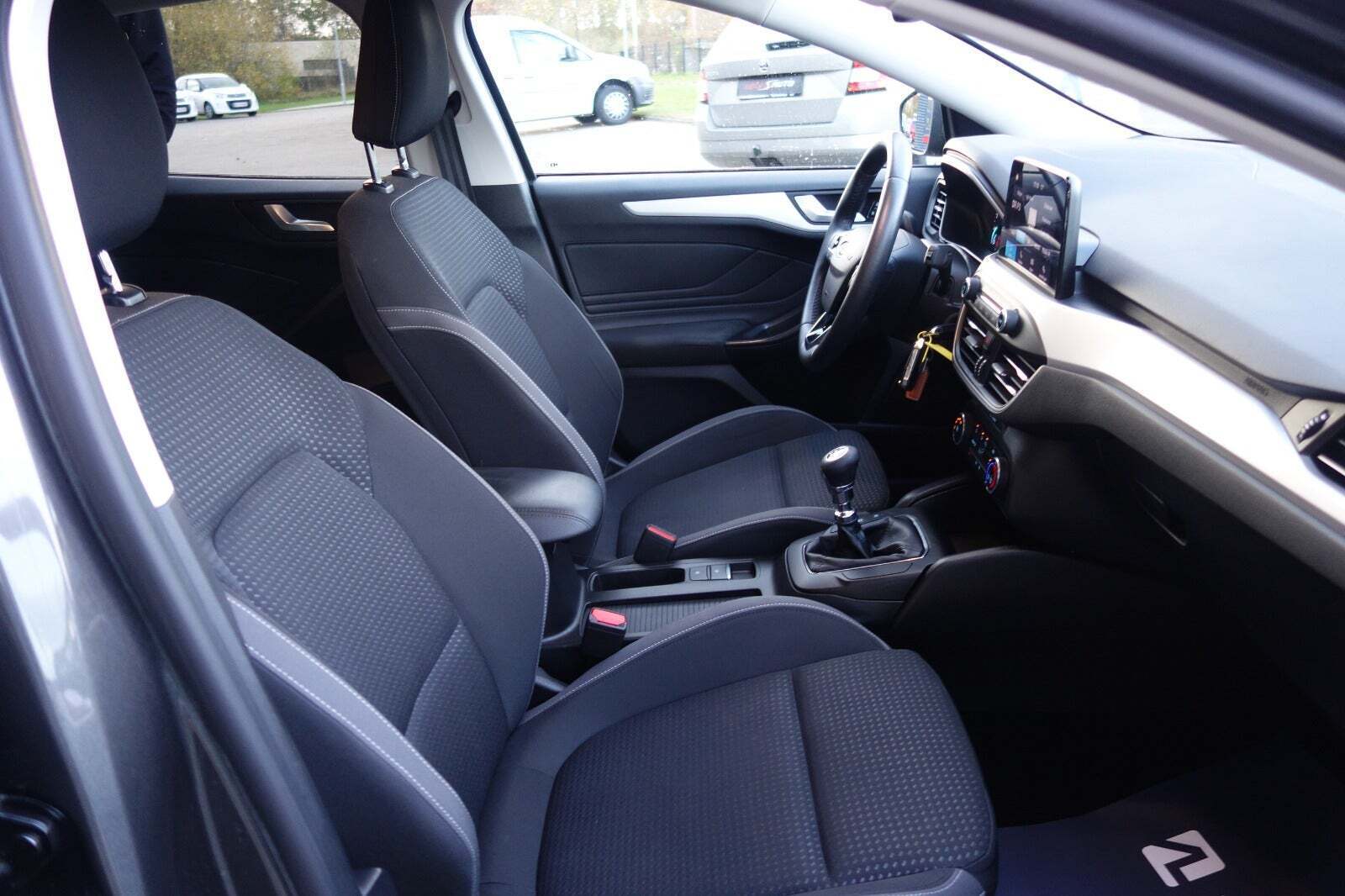 Grå Ford Focus fra 2019