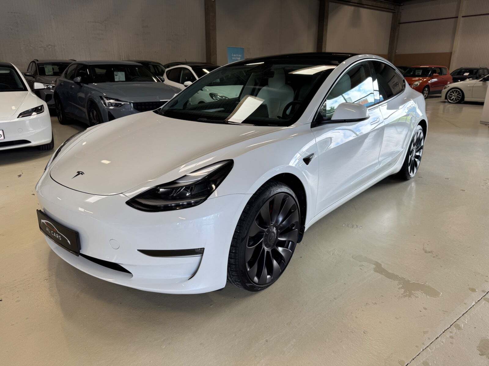 Tesla Model 3 Performance AWD
