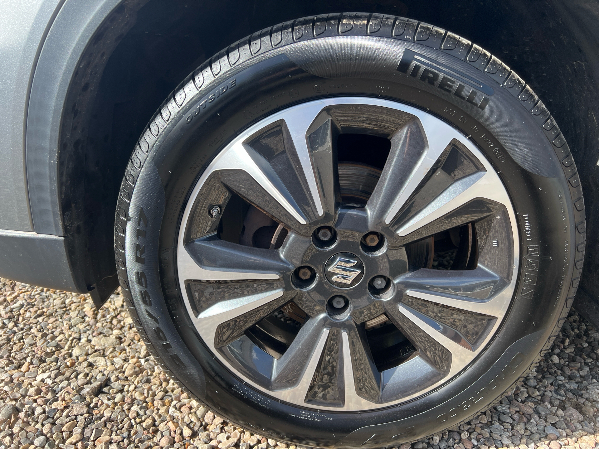 Sort Suzuki Vitara fra 2018