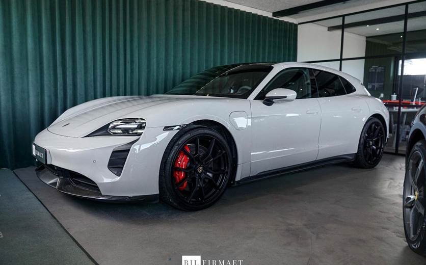 Porsche Taycan GTS