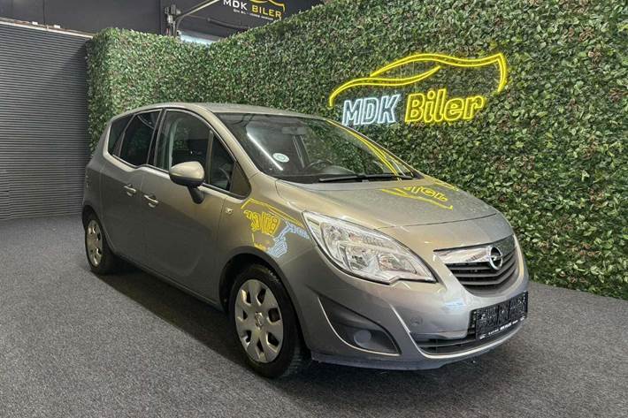 undefined Opel Meriva fra 2010 set udefra