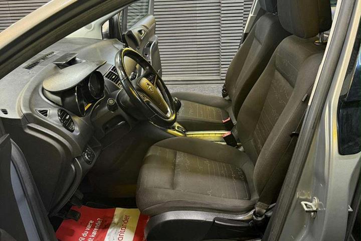 undefined Opel Meriva fra 2010 set indefra