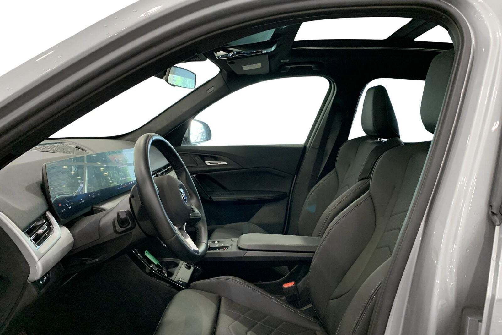 BMW iX1 eDrive20 X-Line