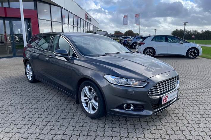 undefined Ford Mondeo fra 2016 set udefra