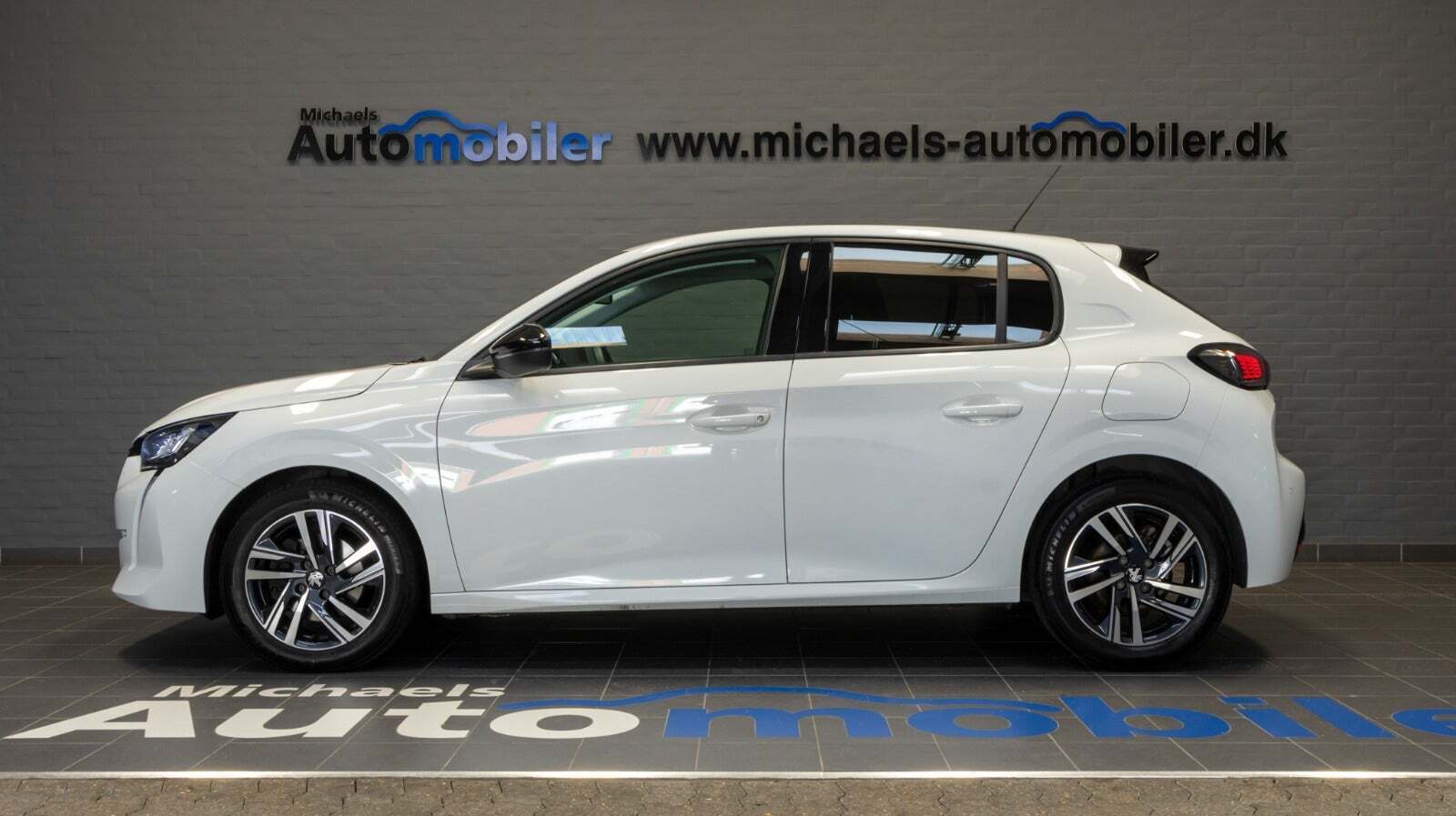 Peugeot 208 1,2 PureTech 100 Allure