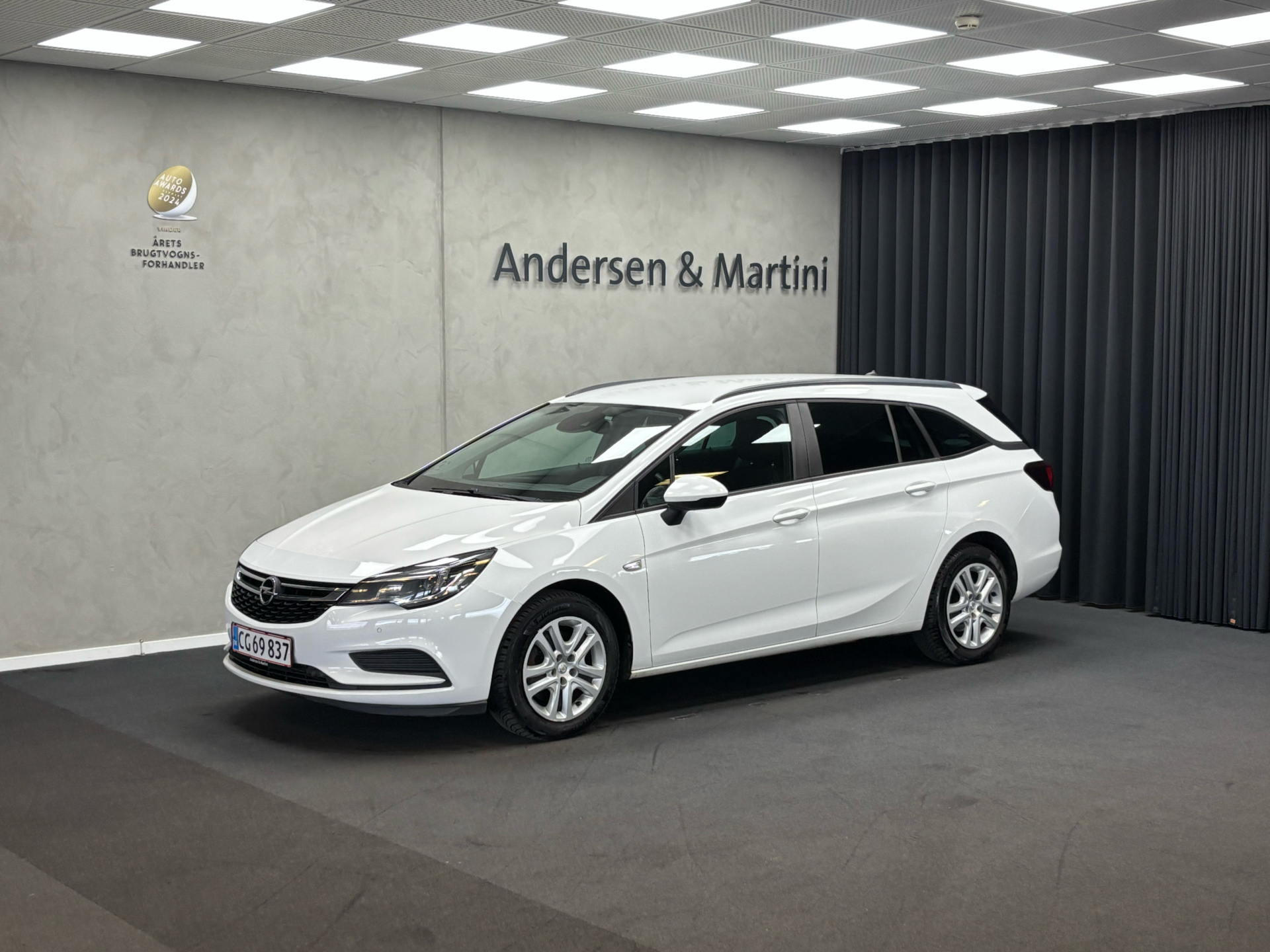 Opel Astra 1,6 Sports Tourer CDTI Dynamic 136HK Stc 6g Aut.