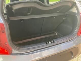 Grå Kia Picanto fra 2021