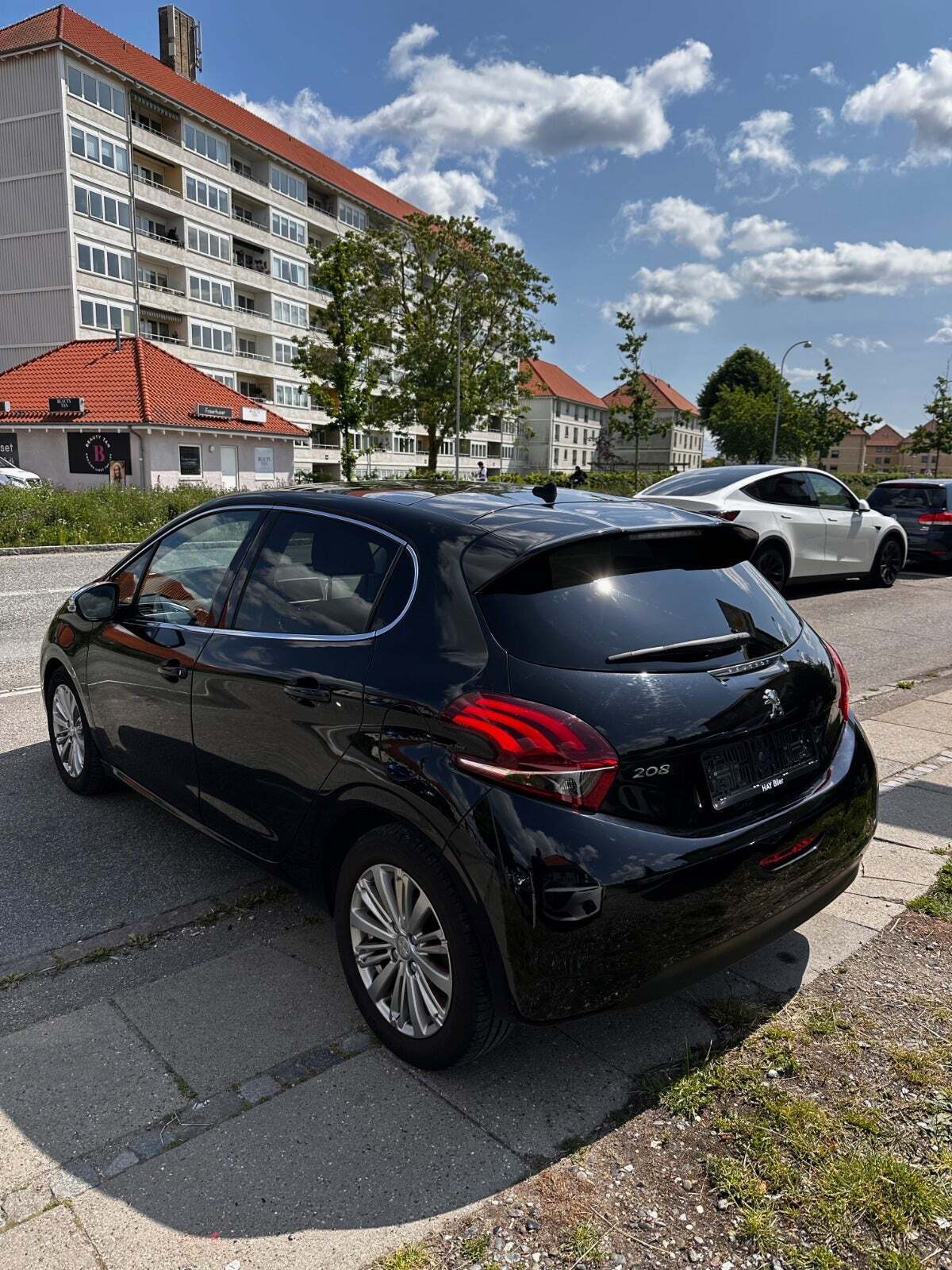 Peugeot 208 1,6 BlueHDi 100 Allure Sky