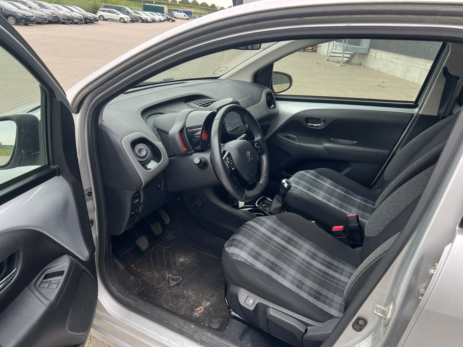 Peugeot 108 1,0 e-VTi 72 Allure+