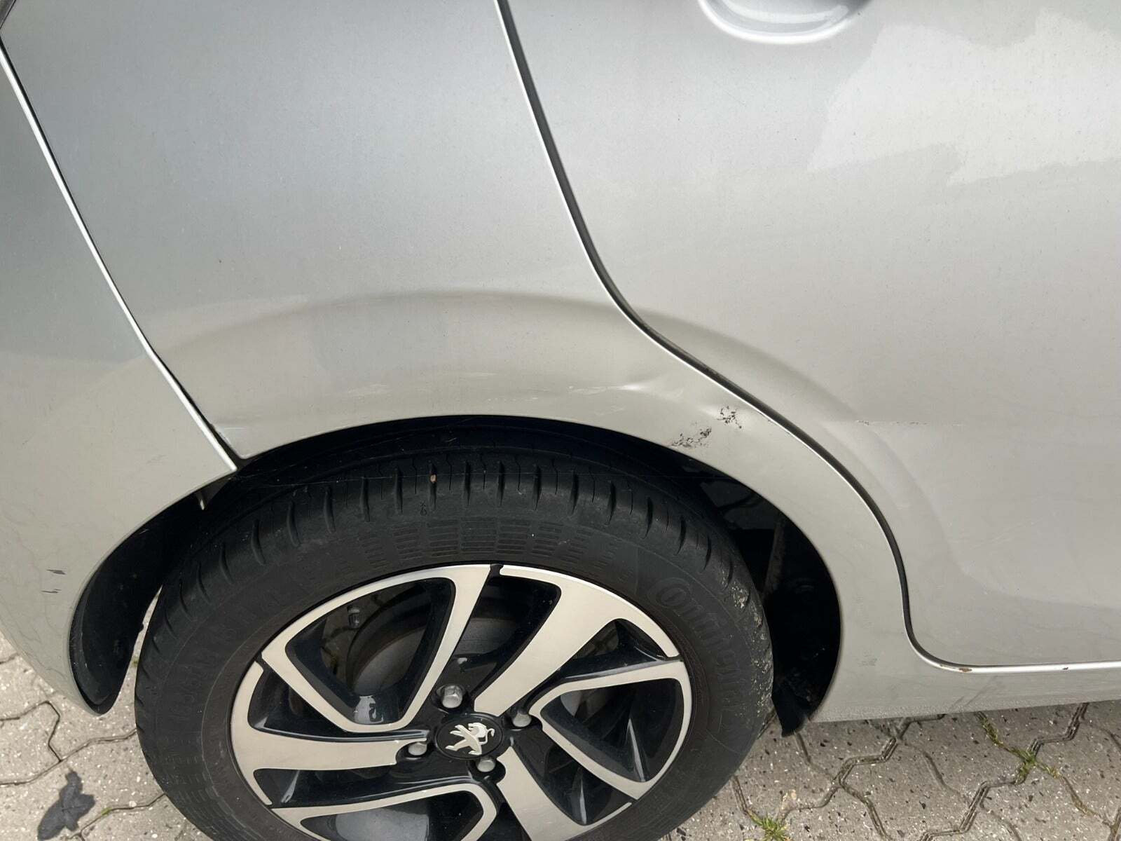 undefined Peugeot 108 fra 2019 set udefra