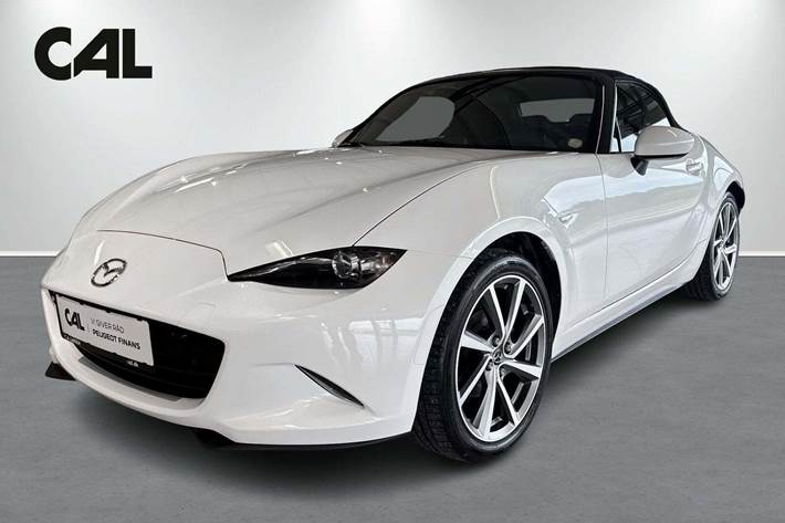 Hvid Mazda MX-5 fra 2016 set udefra