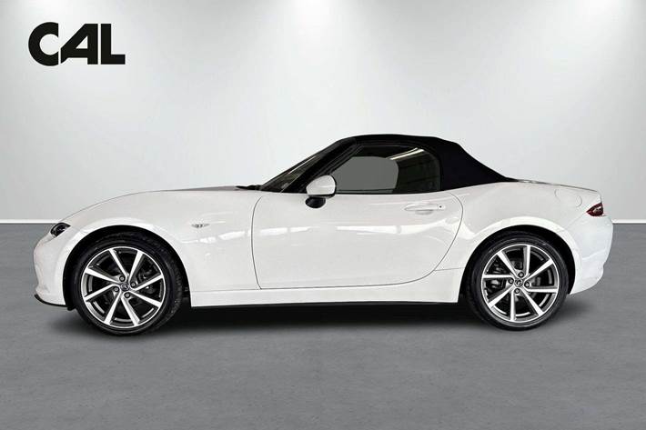 Hvid Mazda MX-5 fra 2016