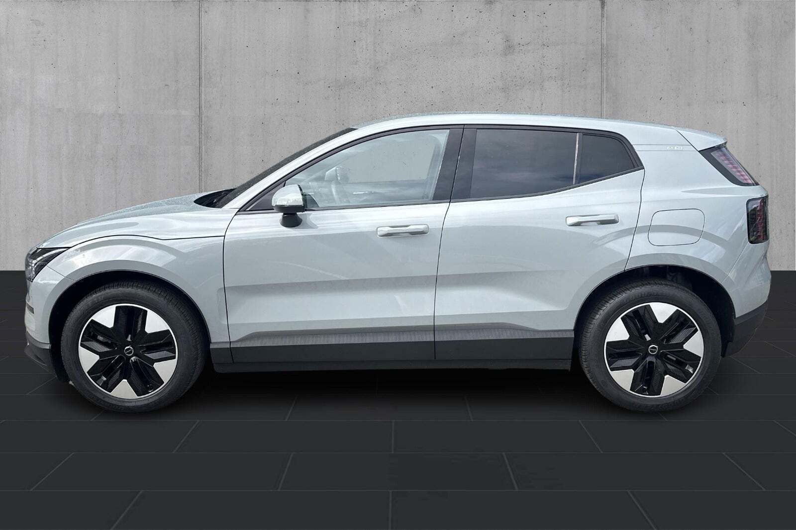 Volvo EX30 Extended Range Core