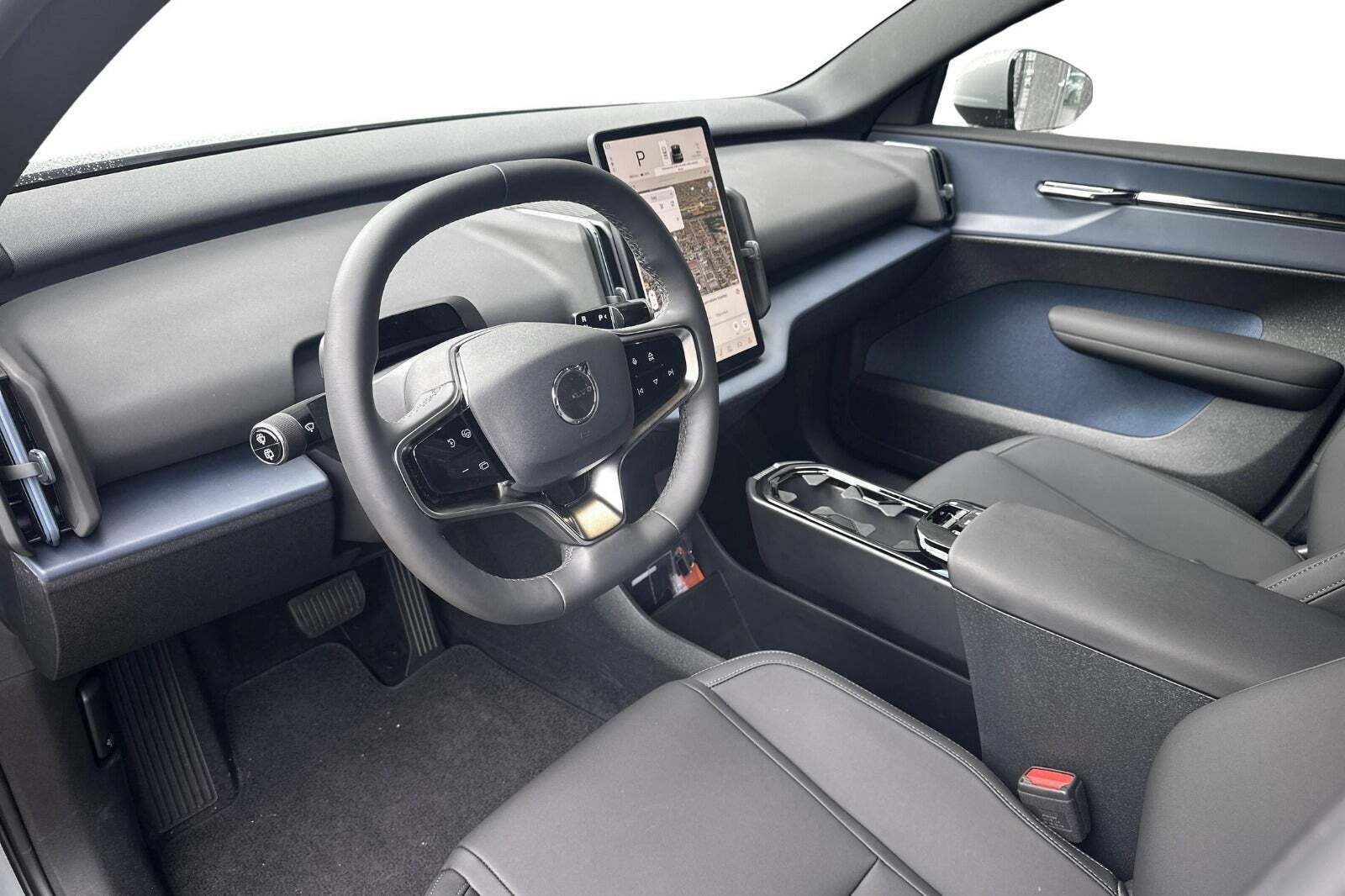 Volvo EX30 Extended Range Core