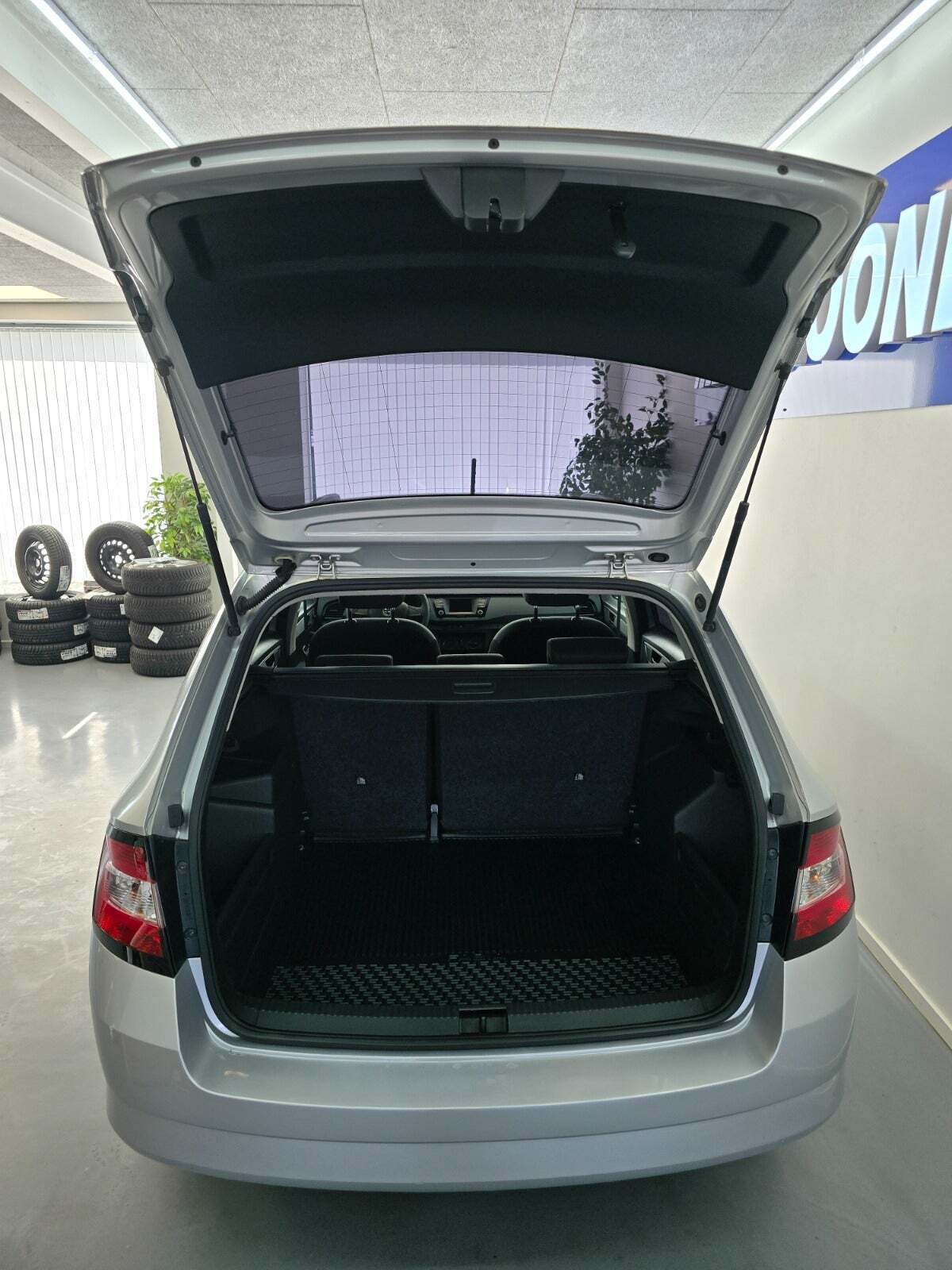 Sølv Skoda Fabia fra 2016